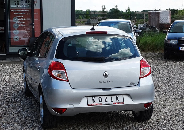 Renault Clio cena 17999 przebieg: 129682, rok produkcji 2010 z Płoty małe 497